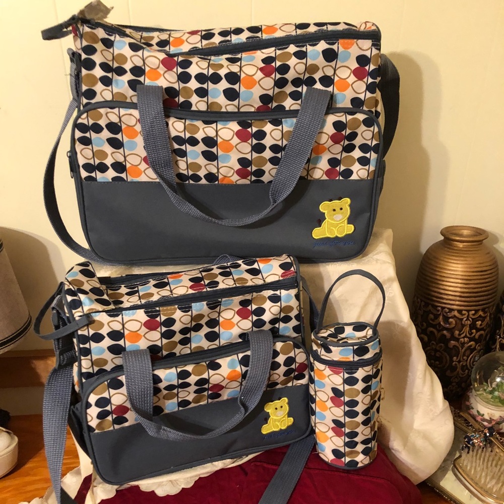 🤱🏼Gender Neutral Baby Diaper Bag 4 piece set